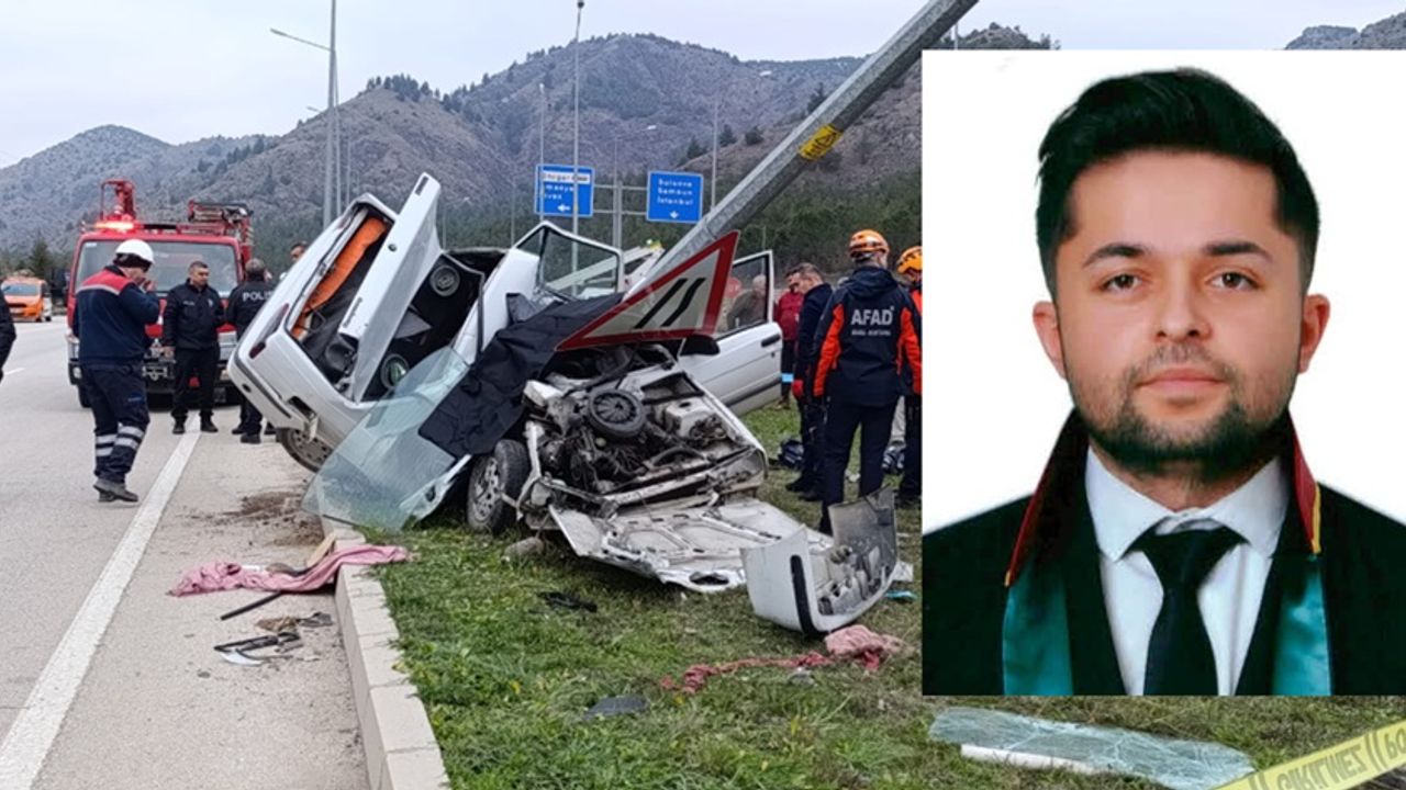 Avukat duruşmaya gitmek için yola çıktığı sırada kaza yaparak vefat etti.