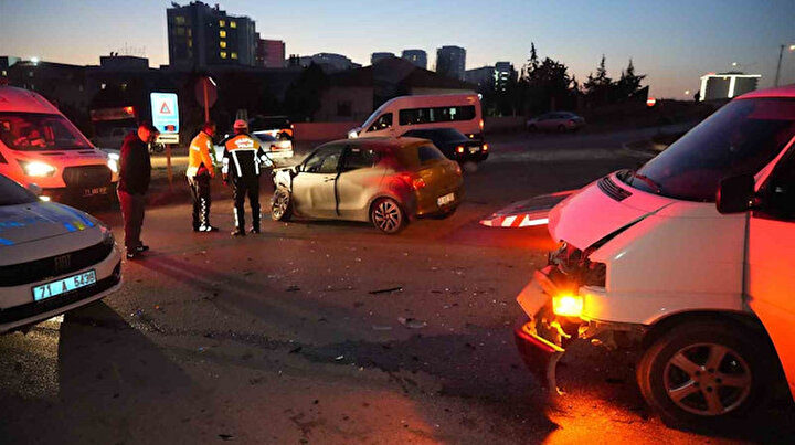 Kırıkkale'de tunnel altında çarpışma: İki kişi yaralı