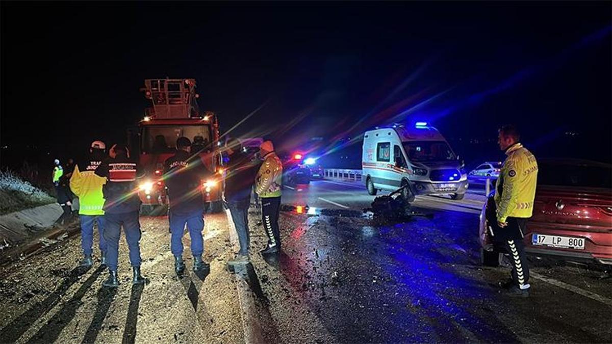 Çanakkale’de trajik bir kaza: 5 kişi yaşamını yitirdi.