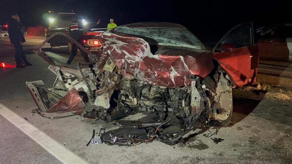Genç çiftin hayalleri trajik bir kaza sonucu sona erdi: 5 ölü.