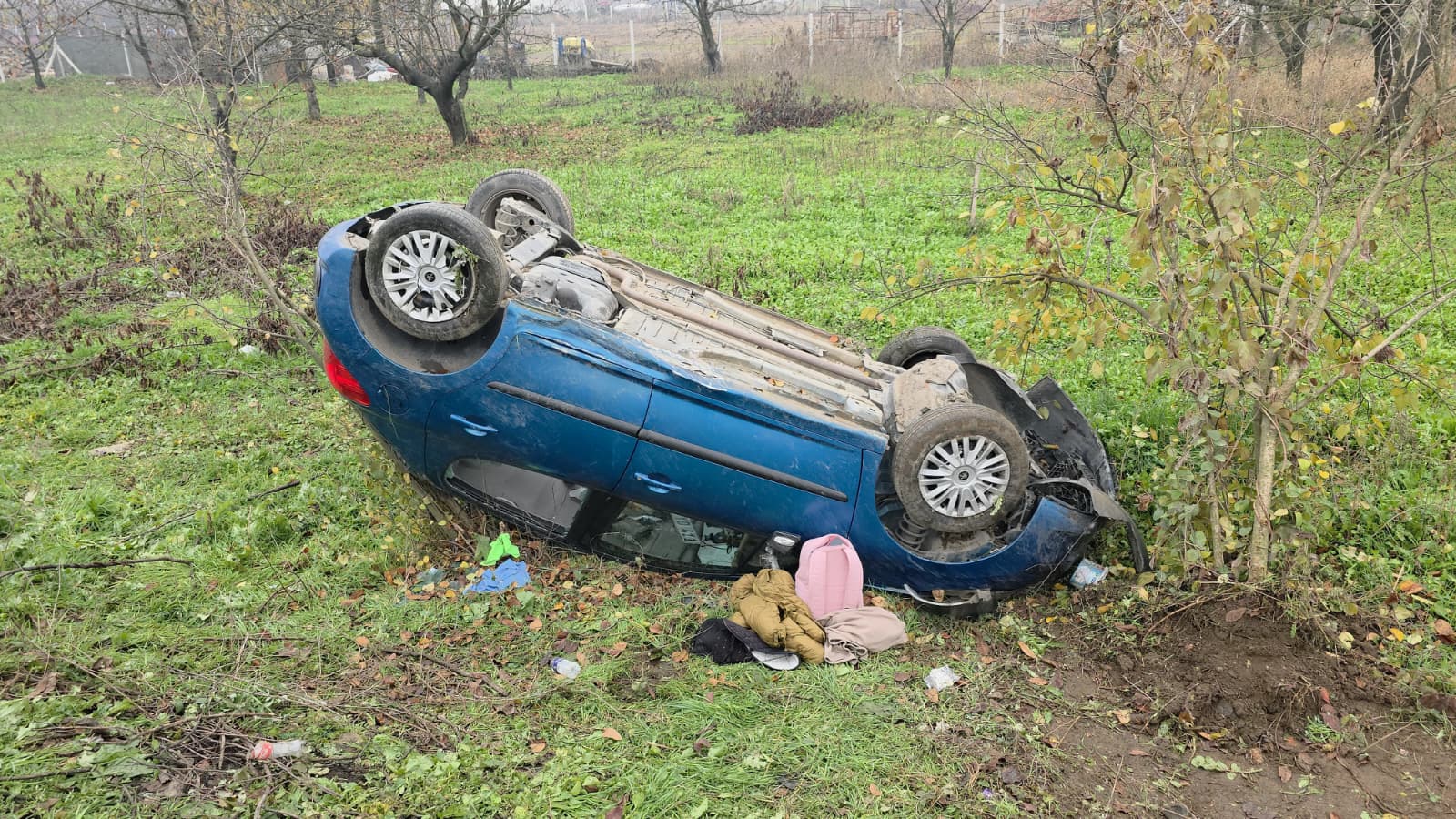 Sağanak yağmur kaza sebebi oldu.