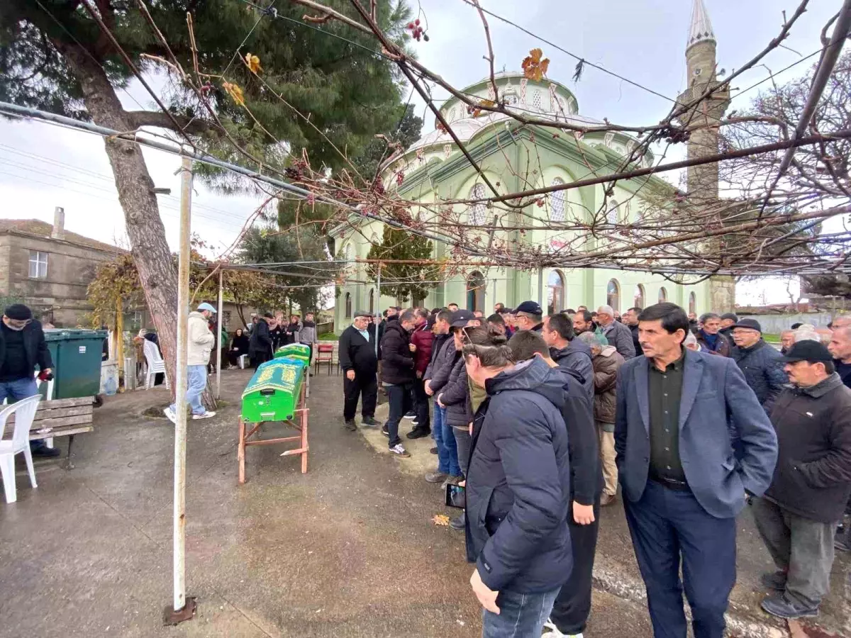 Çanakkale'de Kaza: İki Kişi Kayıp