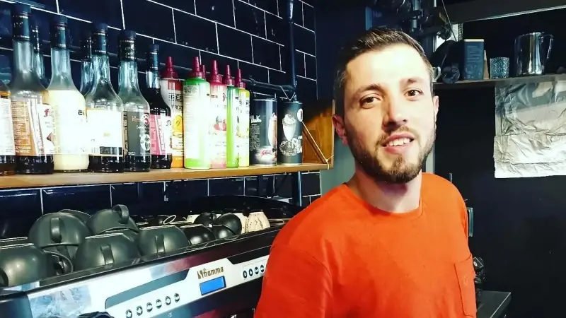 Tıra çarpan otomobil sürücüsü yaşamını yitirdi.