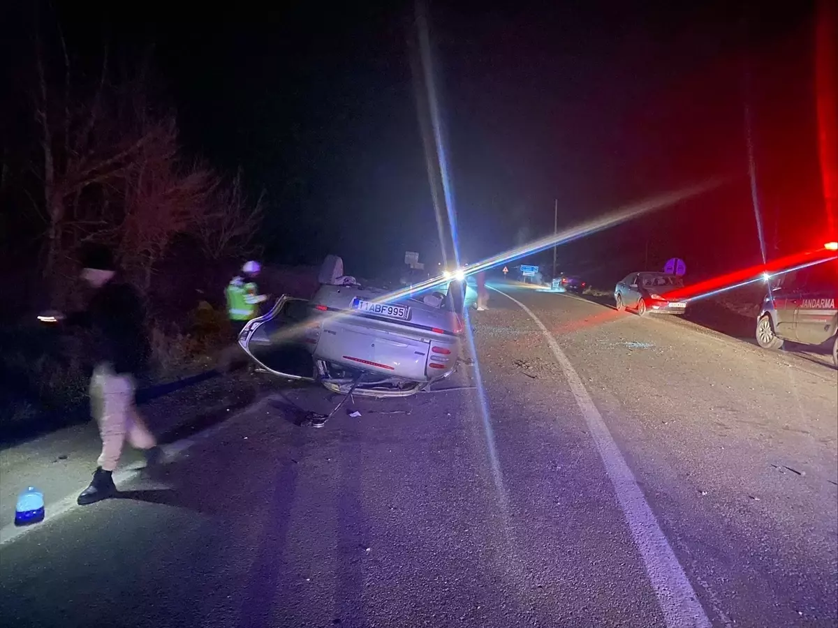 Bozüyük'te Çift Trafik Kaza: 2 Yaralı