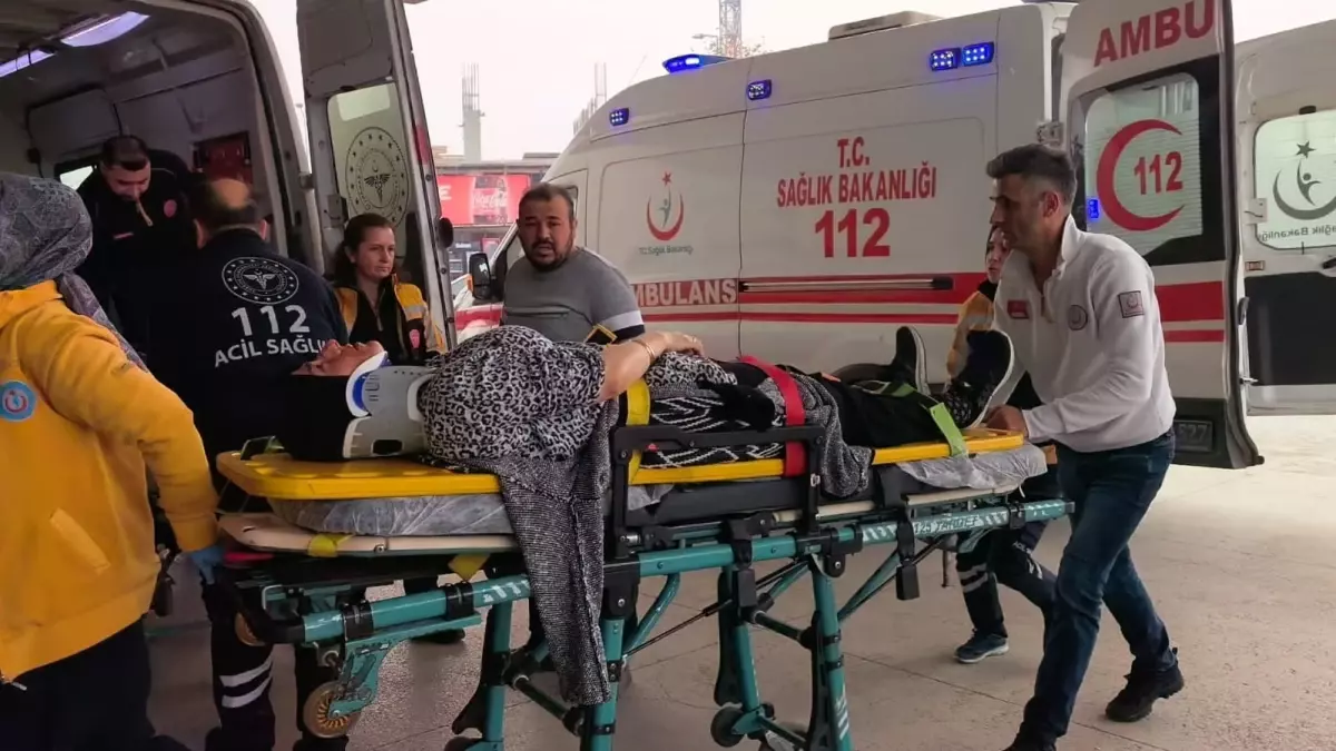 İnegöl'de Trafik Olayı: Anne ile Kızı Yaralandı.