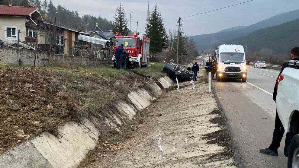 Kaza sonucu Bolu'da 2 kişi yaralandı.