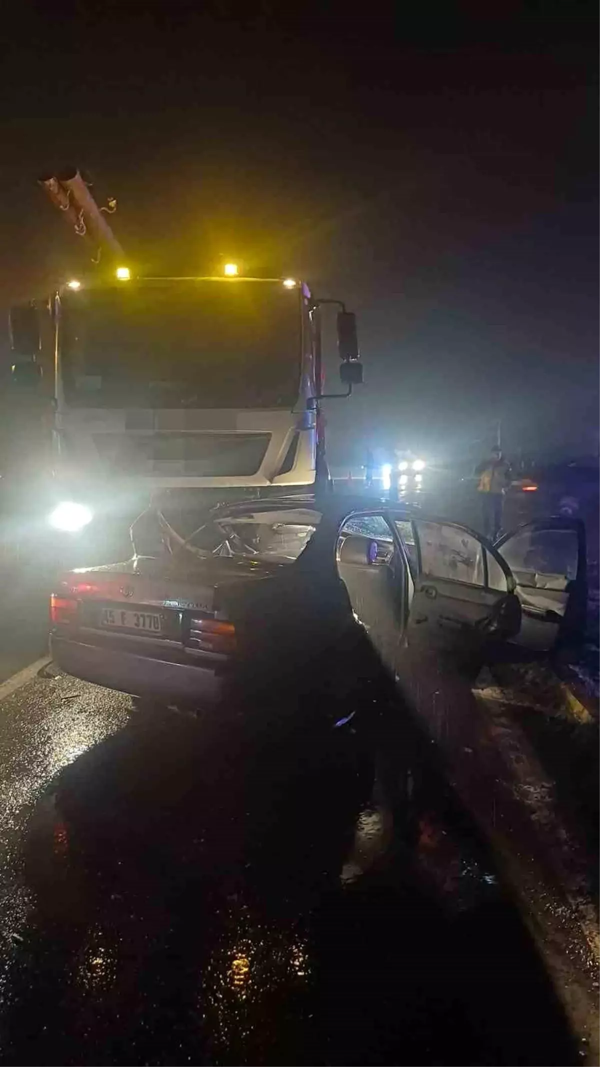 Çaycuma'da Trafik Kazası: 3 Kişi Yaralandı