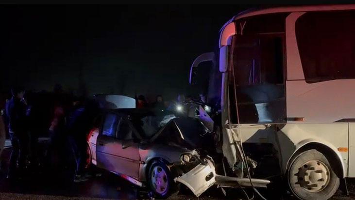 Balıkesir'de korkunç bir trafik kazası meydana geldi! İşçi taşıyan araç ile araç çarpıştı: Alkol faktörü belirlendi.