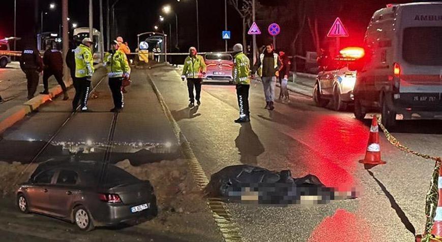 Eskişehir'de araç yayaları ezdi: 3 ölü