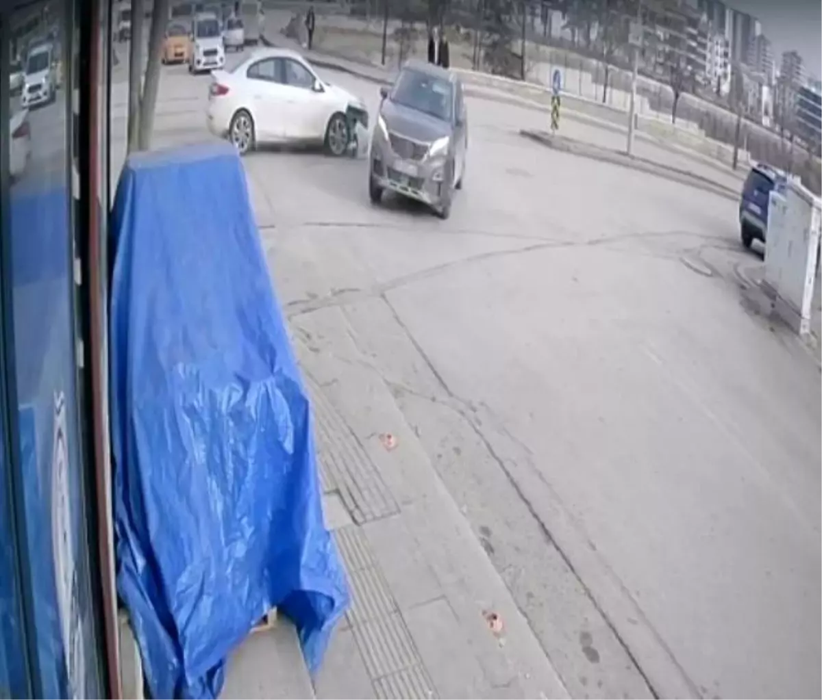Sincan'da Yol Kazası İhbarı