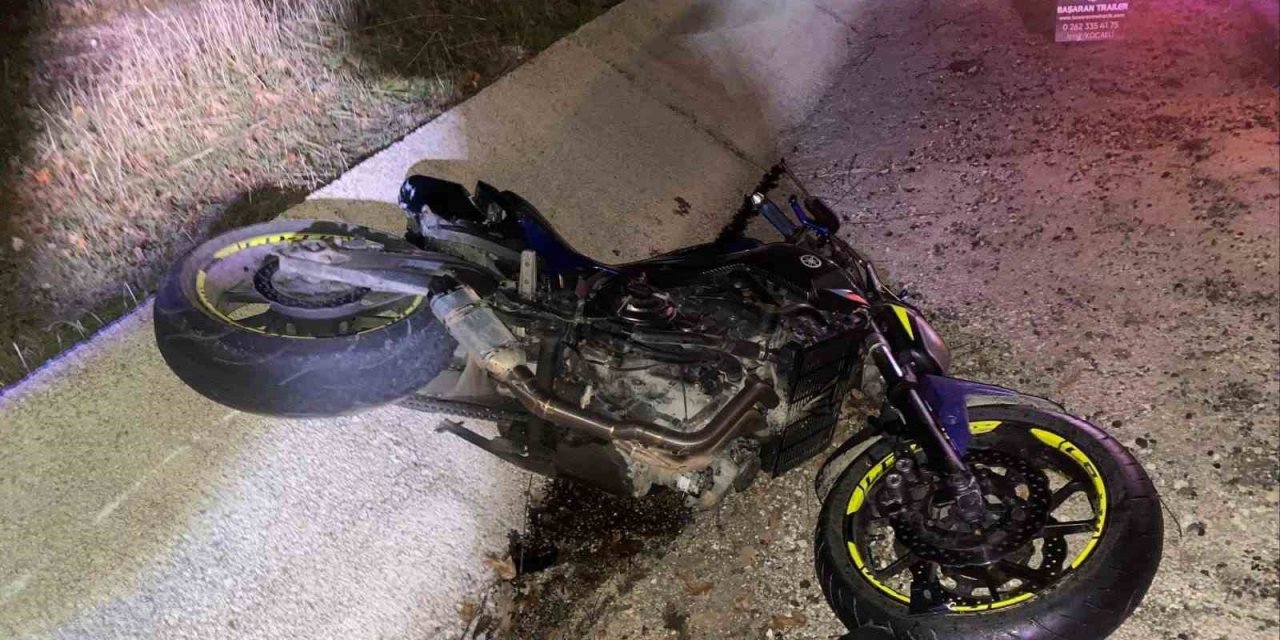 1 kişi yaralanma geçirdi, motosiklet kazası sonucunda.