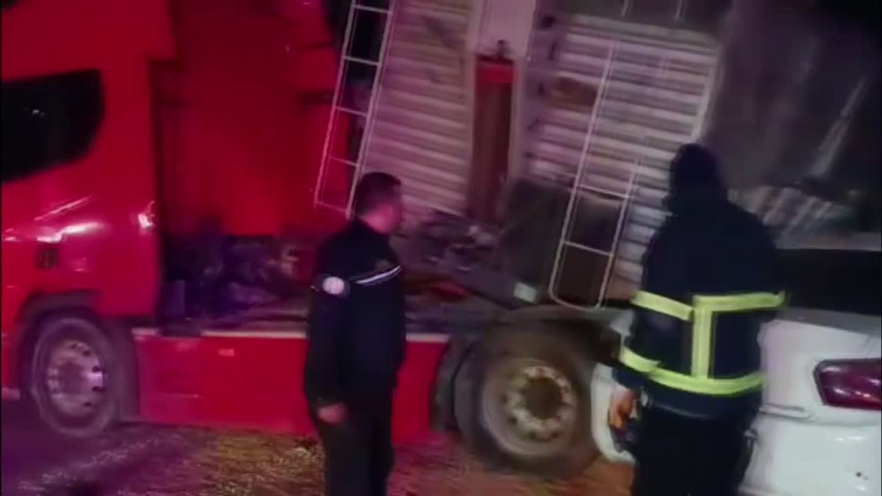 Mardin'de ardışık trafik kazası: 1 kişi yaralı