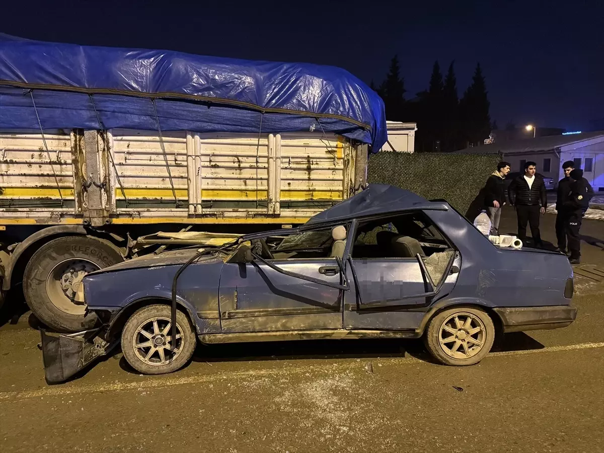 Kahramanmaraş'ta Trafik Kazası: 3 Kişi Yaralandı