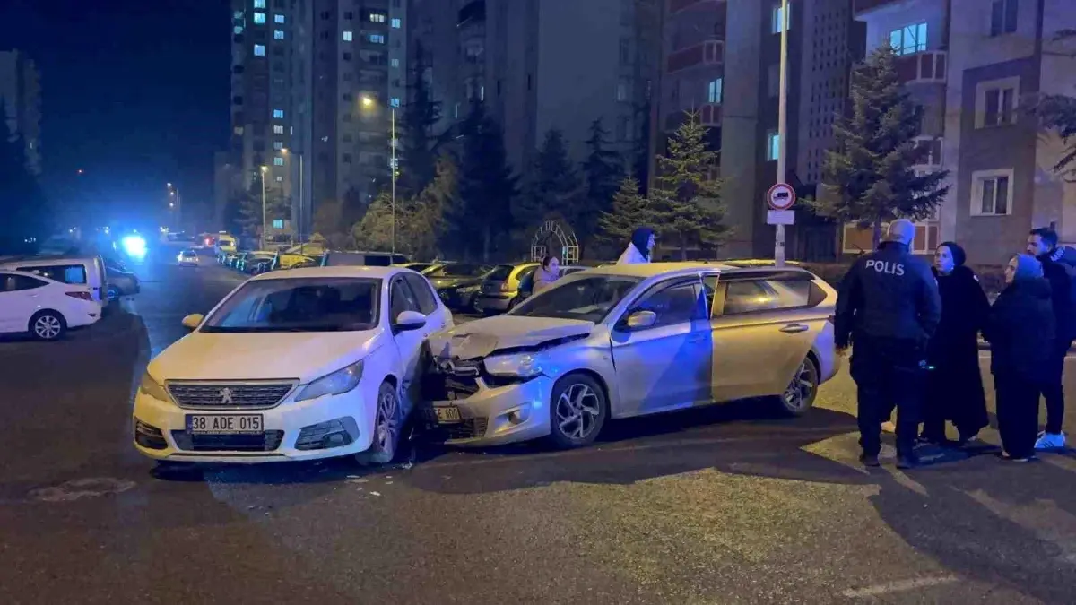 Kayseri'de Kaza: 1 Kişi Yaralandı.