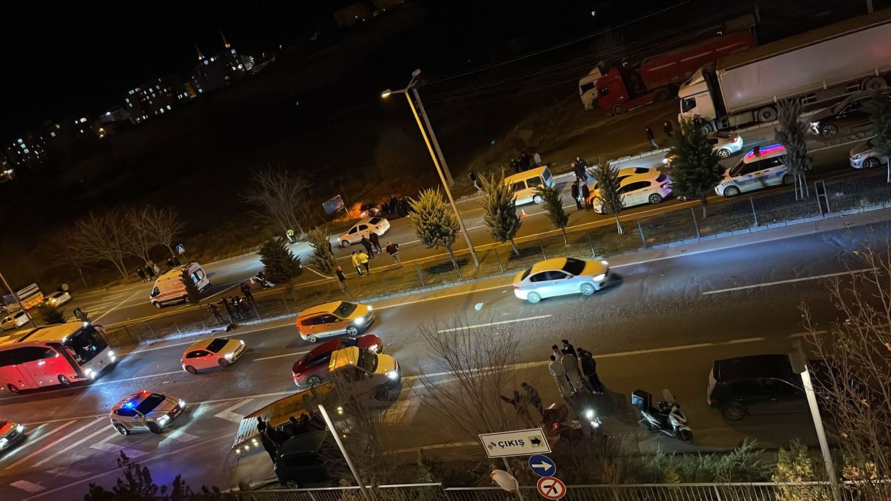 Nevşehir'de Yaya Geçidinde Trajik Kaza: 16 Yaşındaki Genç Hayatını Kaybetti.