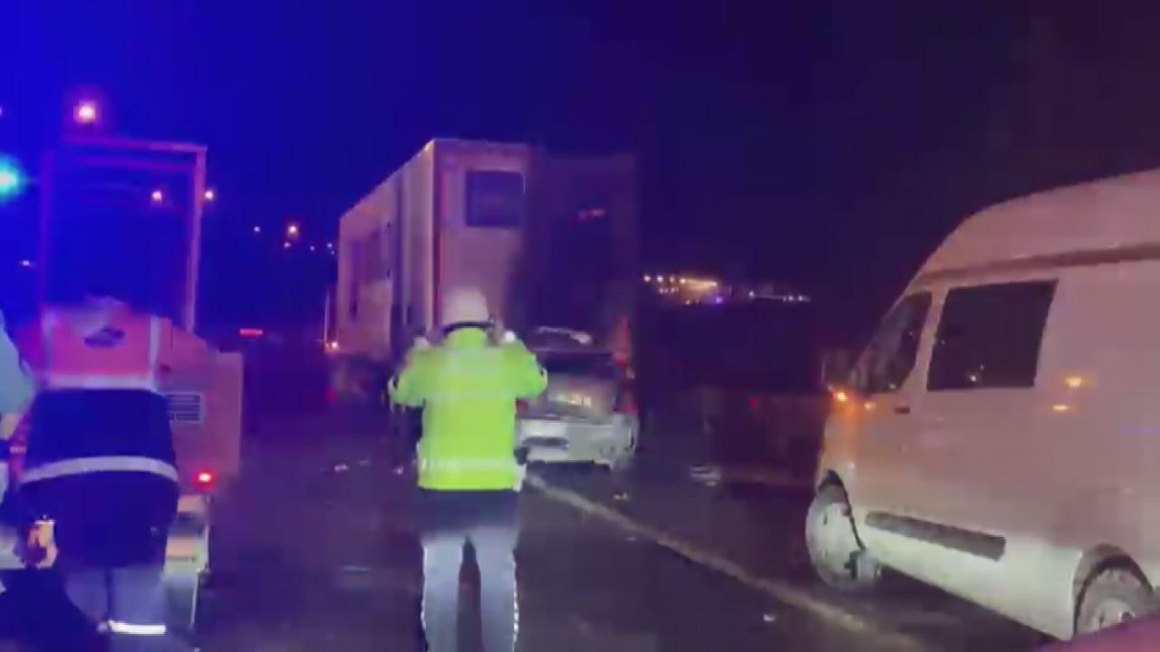 Ankara'da dehşet verici bir trafik kazası oldu.