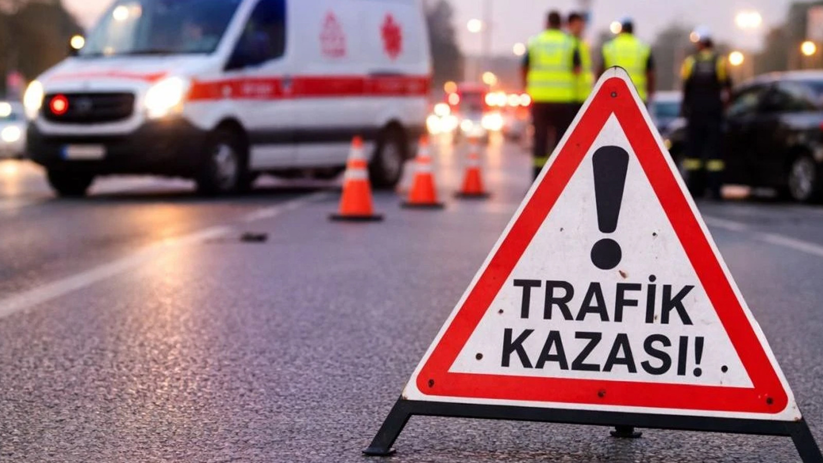 Niğde - Pozantı Yolu'nda korkunç kaza: 2 kişi hayatını kaybetti, 2 kişi yaralandı.