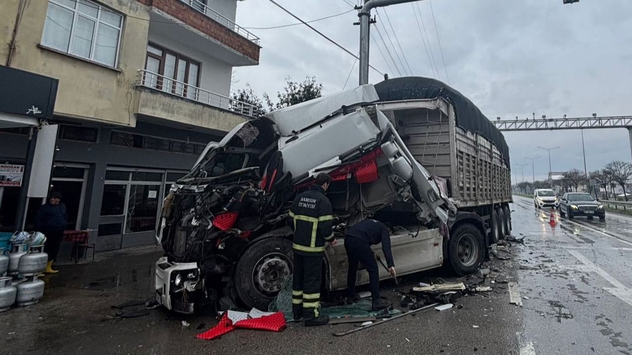 Samsun'da meydana gelen kaza sonucunda 1 kişi hafif şekilde yaralandı.