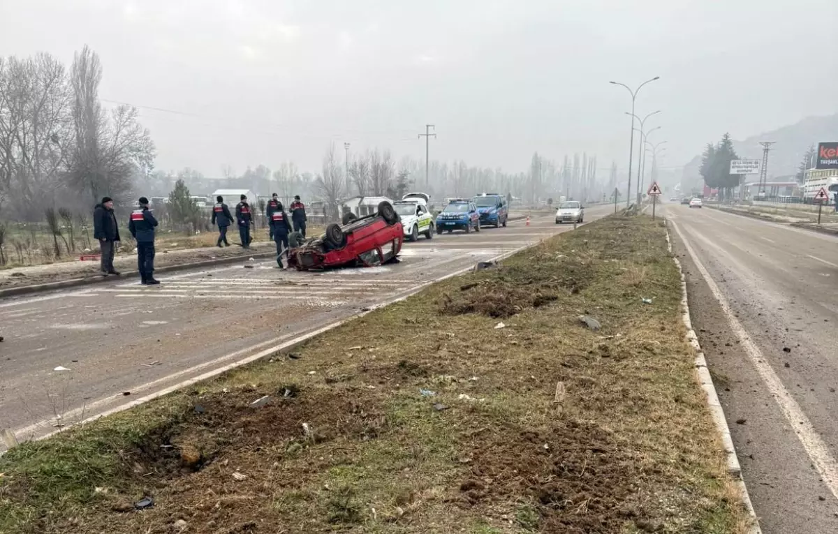 1 kişi yaralı olarak trafik kazası geçirdi.