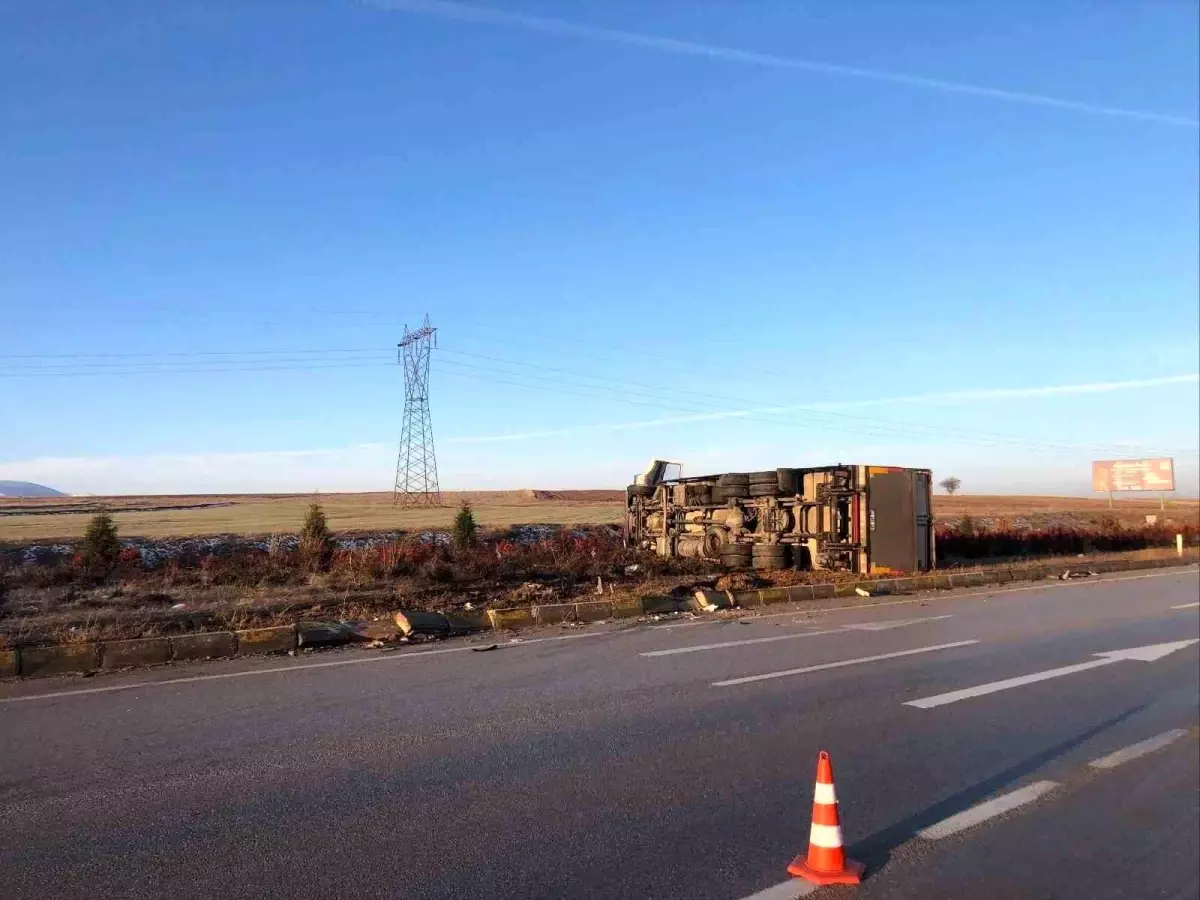 Afyonkarahisar'da trafik kazasında bir kişi vefat etti.