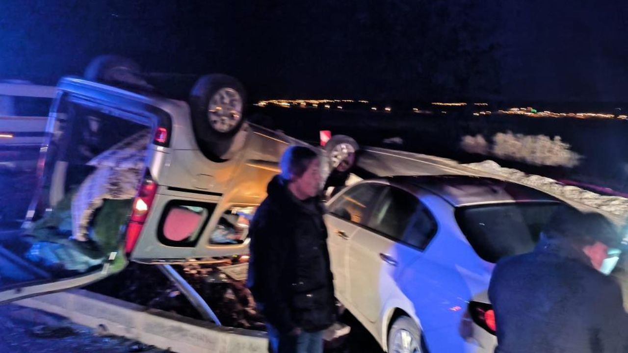 Mardin'de trafik kazasında 5 kişi yaralandı.