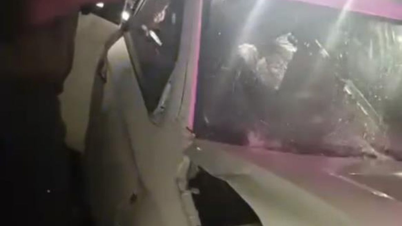 Batman-Siirt karayolunda trafik kazasında 3 kişi yaralandı.