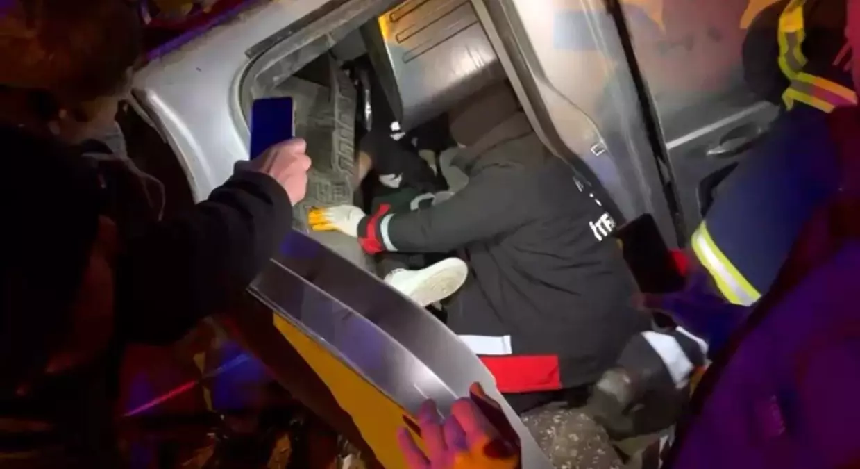Iğdır'da Kaza: 2 Kişi Yaralandı