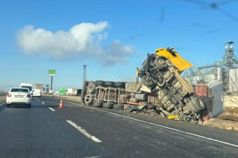 Viranşehir ile Şanlıurfa arasındaki yol kazalarla dolu.