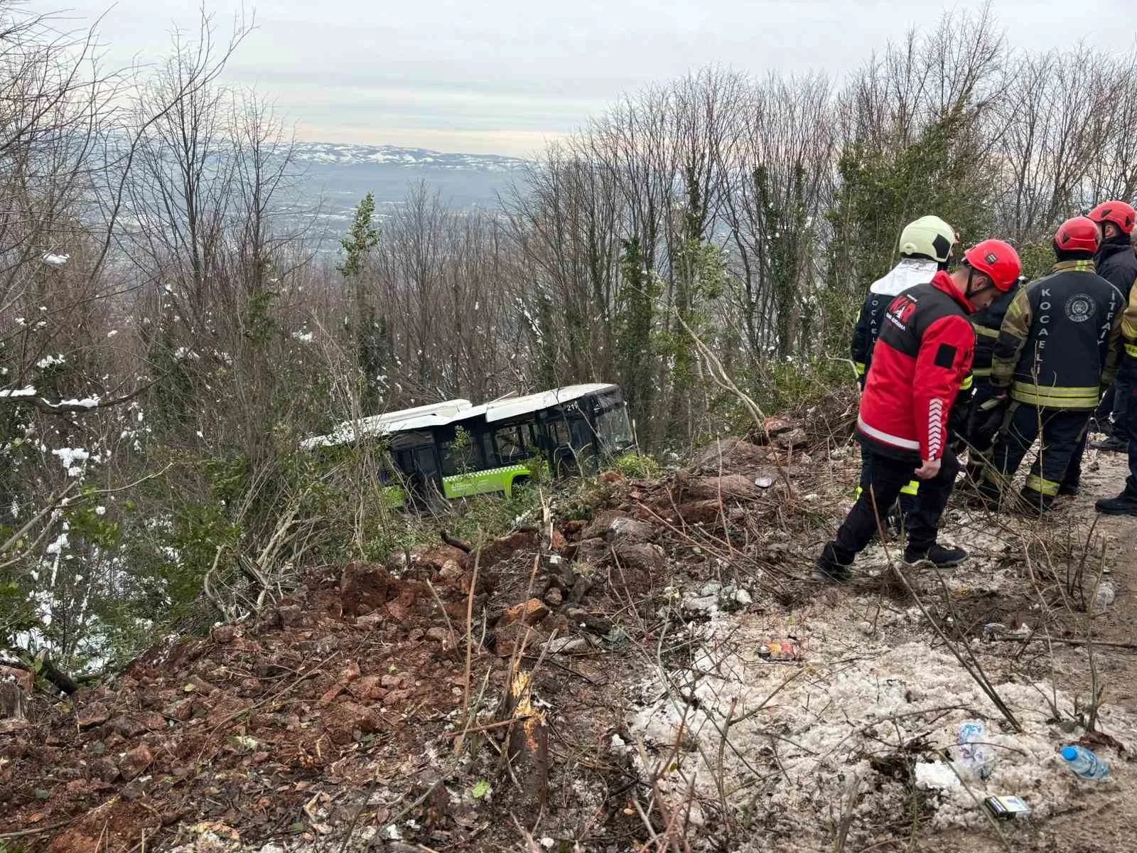 Kartepe'de Otobüs Kazaunda Yaralı Sayısı Artıyor
