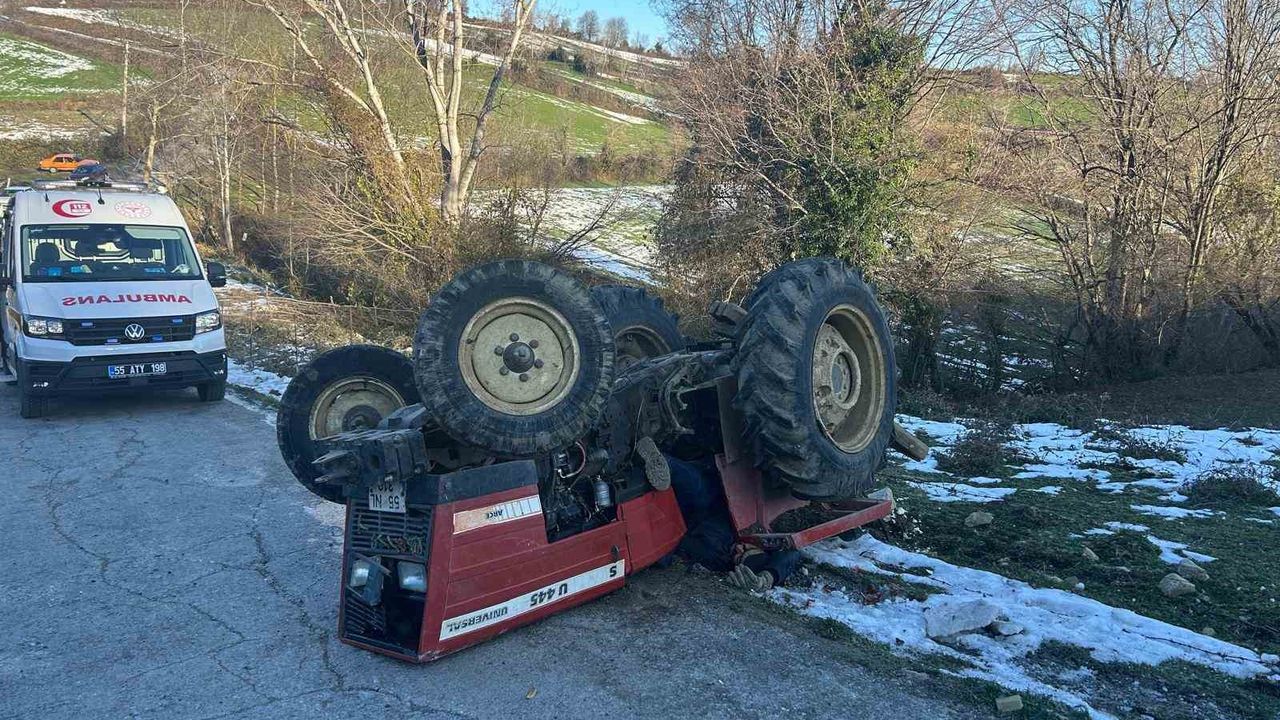 Samsun'da traktör kazasında bir kişi hayatını kaybetti.