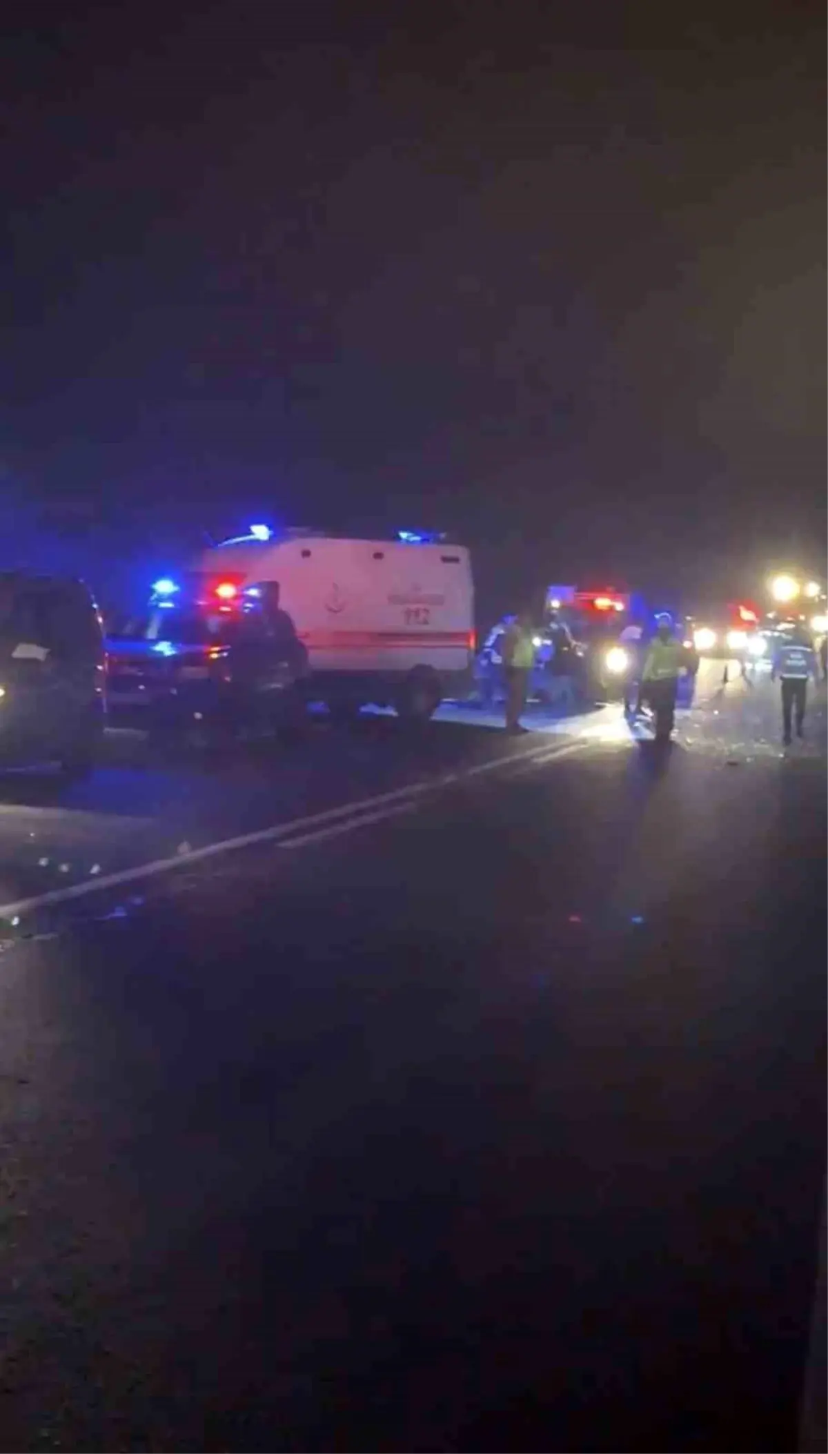Mardin'de korkunç trafik kazası: 3 ölü, 2 yaralı.