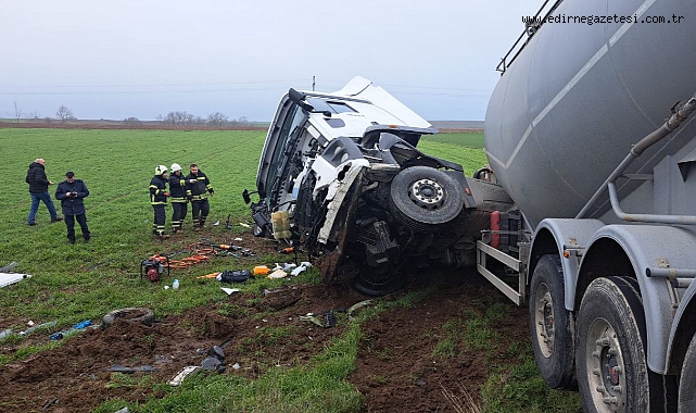 Edirne'nin Hamzabeyli yolu Hıdırağa bölgesinde kaza oldu.