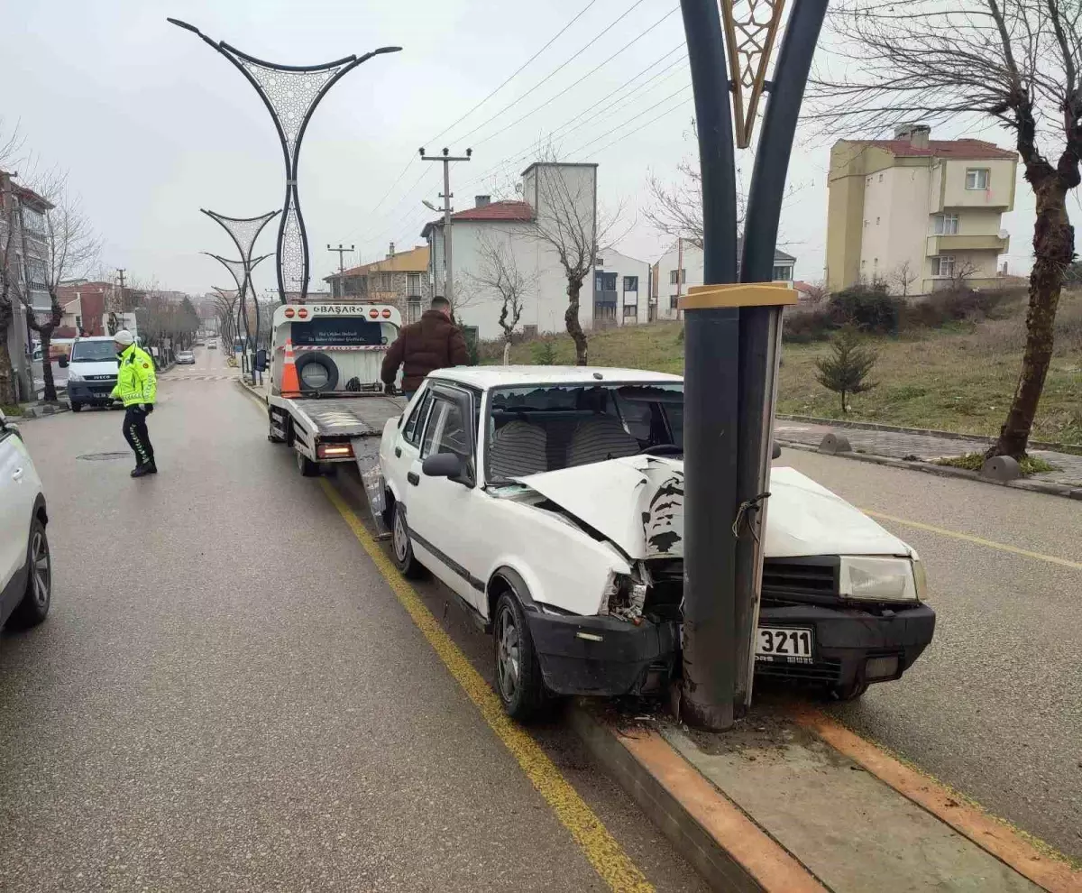 Keşan'da meydana gelen kaza sonucu 2 kişi yaralandı.