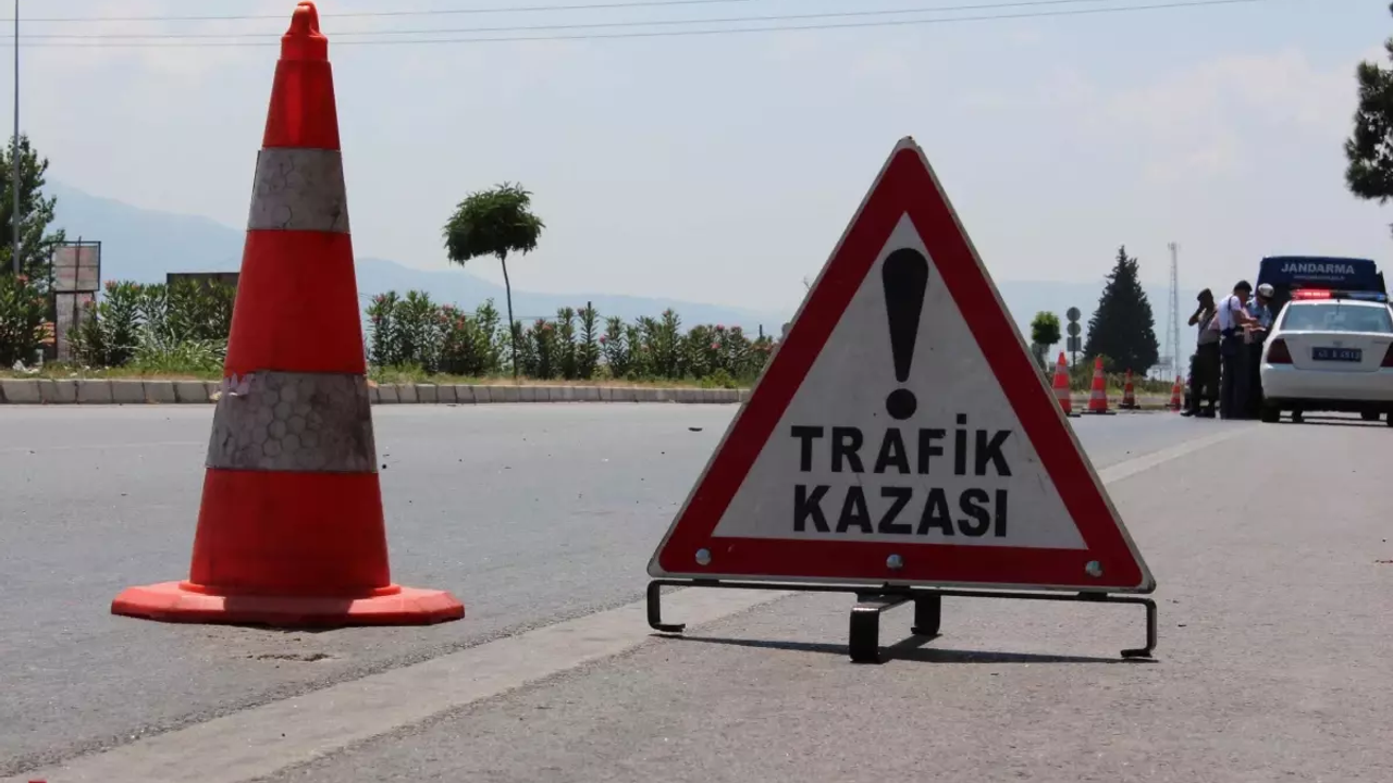 Alkolün etkisiyle meydana gelen trafik kazaları Lefkoşa, Girne ve Alsancak'ta yaşanıyor.