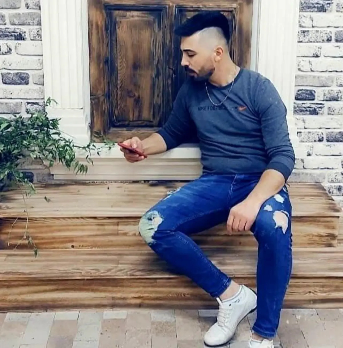 Denizli'de Kaza: 2 Genç Hayatını Kaybetti