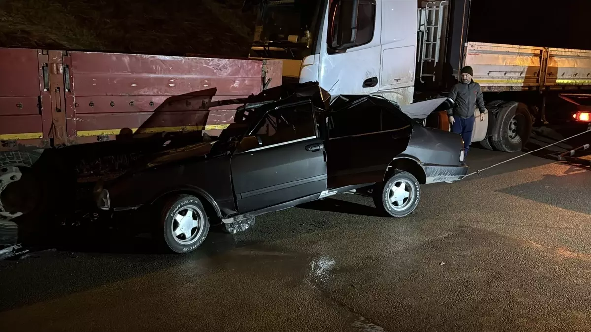 Karabük'te Kaza: 2 Yaralı