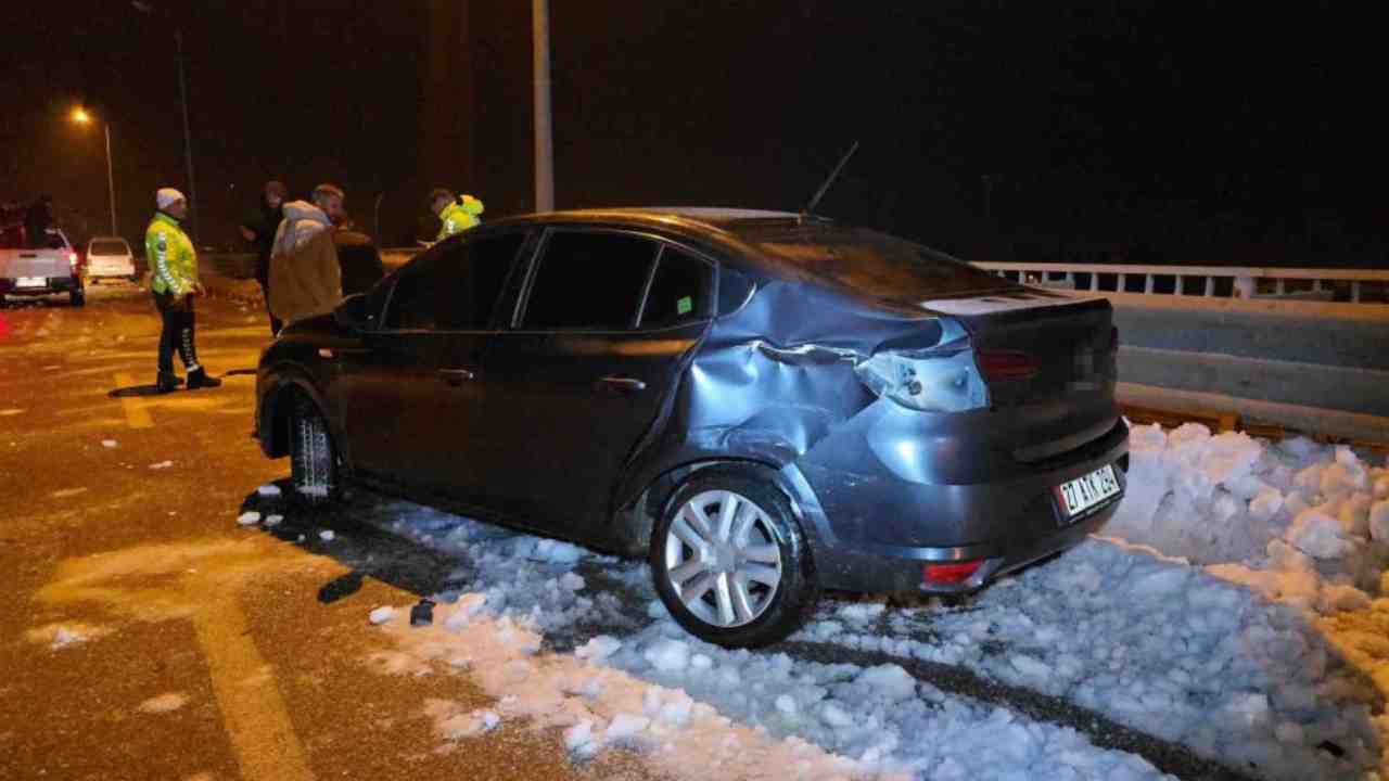 Beyler Mahallesi'nde ardışık trafik kazası meydana geldi!