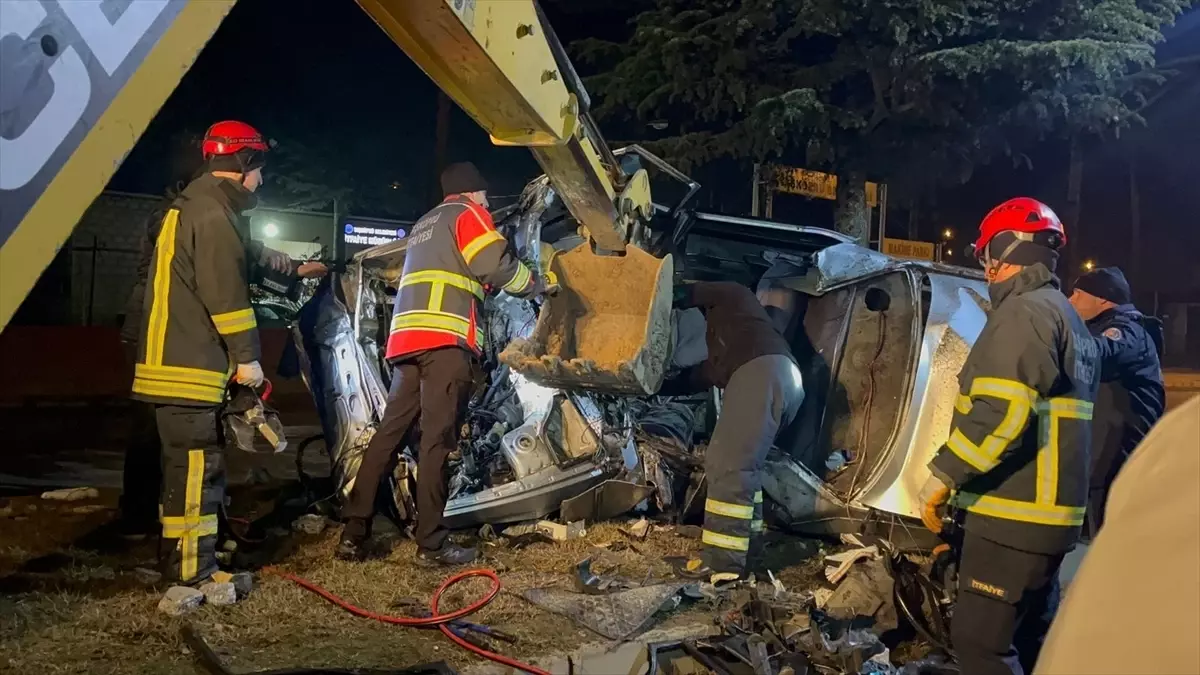 Taşköprü'de Trafik Kazasında Sürücü Öldü.
