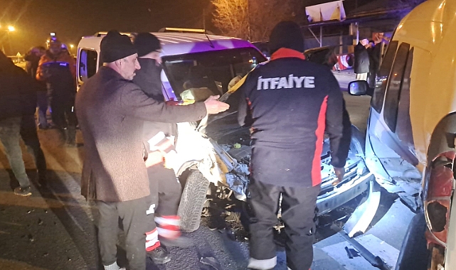 Çarıkçı Köyü'nde Korkunç Kaza: 4 Yaralı Tedavi Edilmek Üzere Hastaneye Sevk Edildi
