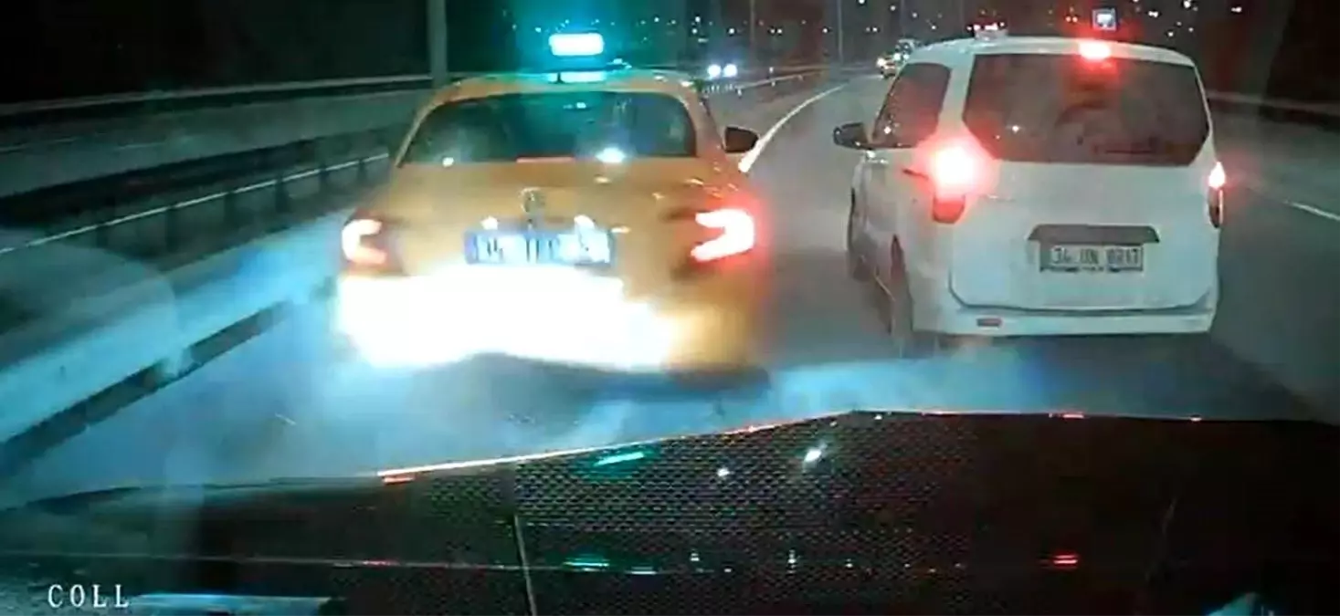 İstanbul'da meydana gelen zincirleme trafik kazası olayı inada dönüştü.
