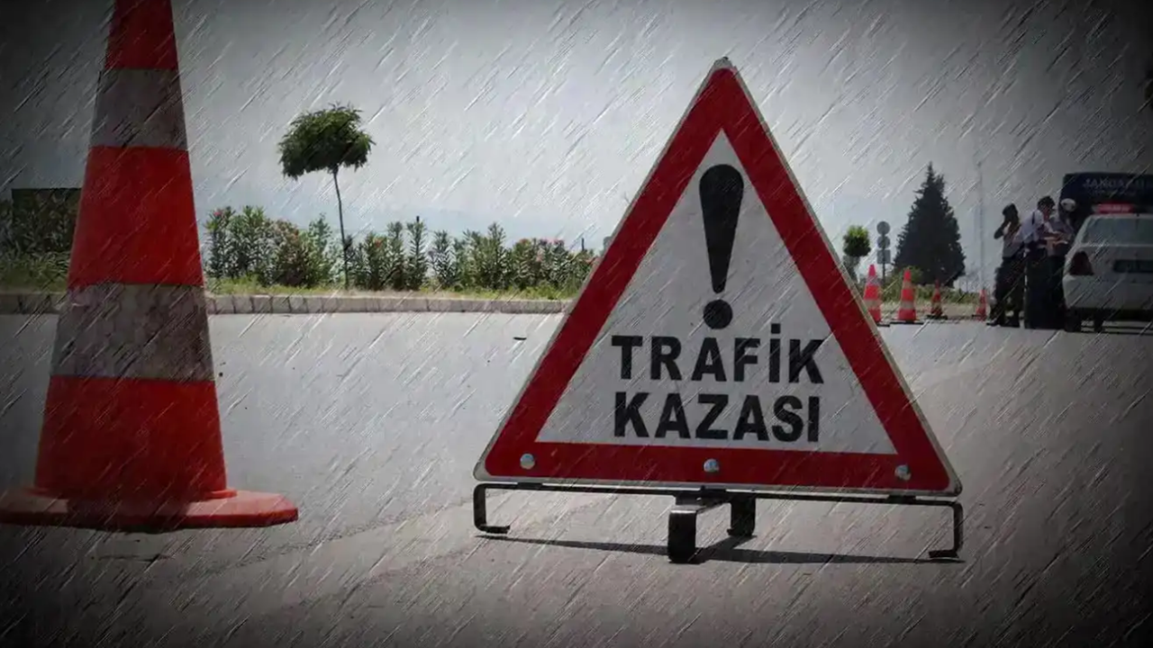 Konya Selçuklu'da 8 aracın karıştığı zincirleme kaza: 2 kişi yaralı