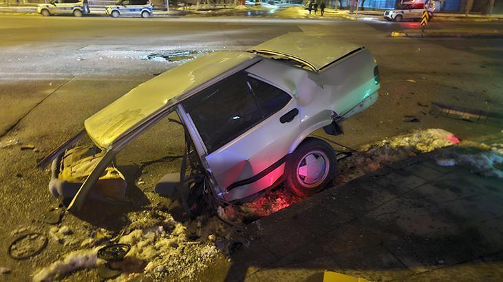 Erzincan'da şiddetli bir kaza meydana geldi: 4 kişi yaralandı.