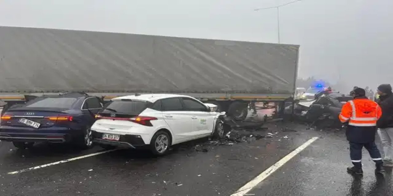 Gaziantep'te art arda trafik kazası: Ölü ve yaralılar mevcut