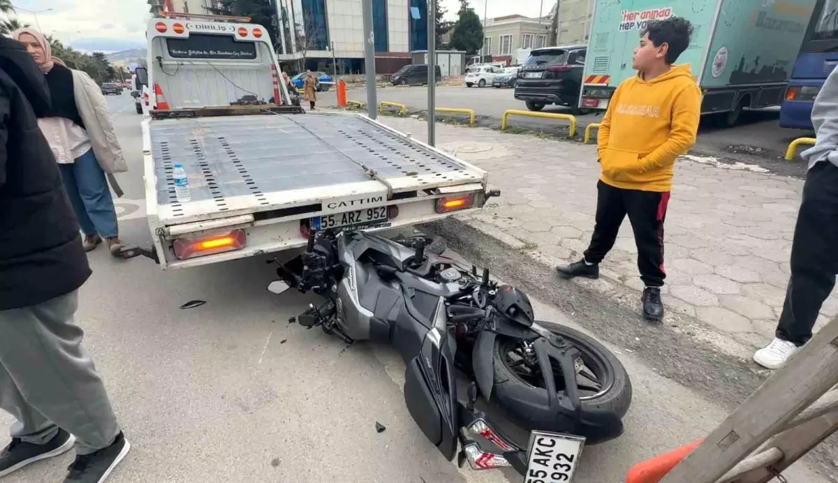 Samsun'da Kaza: Motosikletçi Yaralı