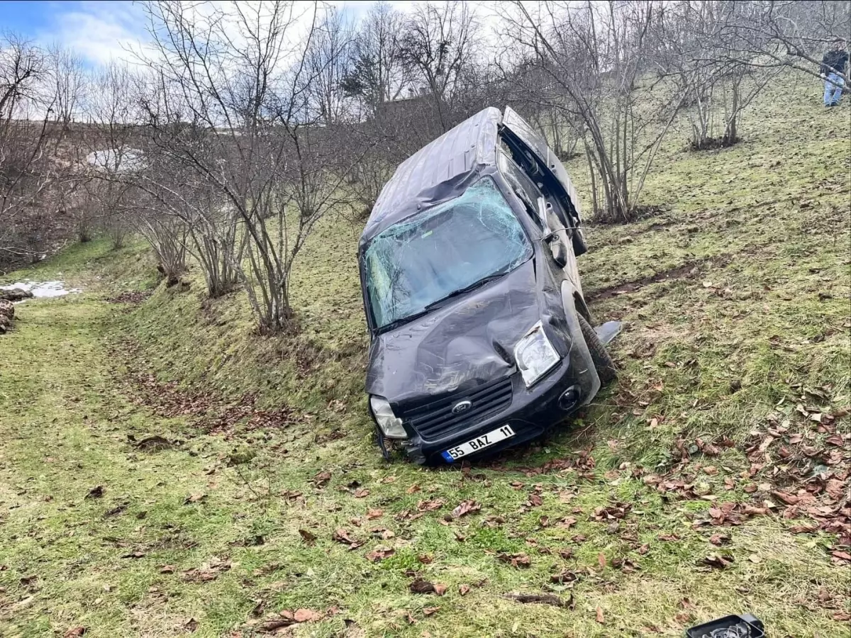 Samsun'da trafik kazası: 1 kişi hayatını kaybetti, 2 kişi yaralandı.
