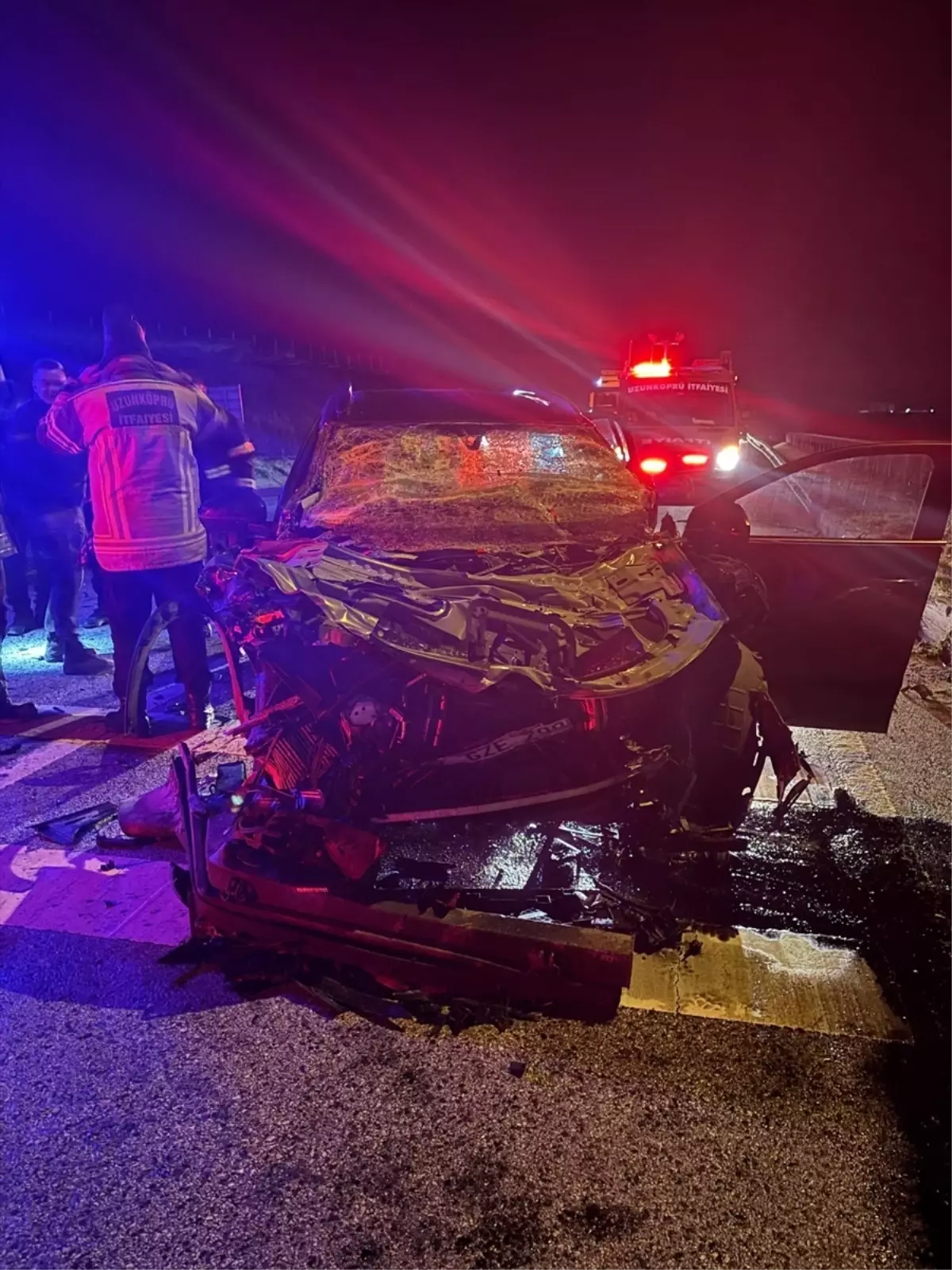Edirne'de Trafik Kazasında Şoför Öldü.