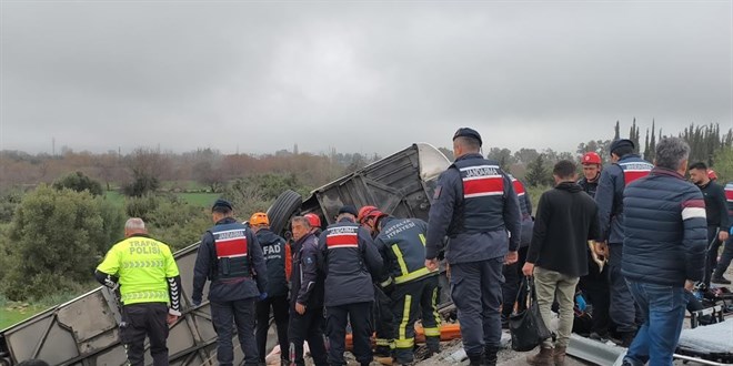 Antalya'da kaza: Ölü ve yaralılar mevcut
