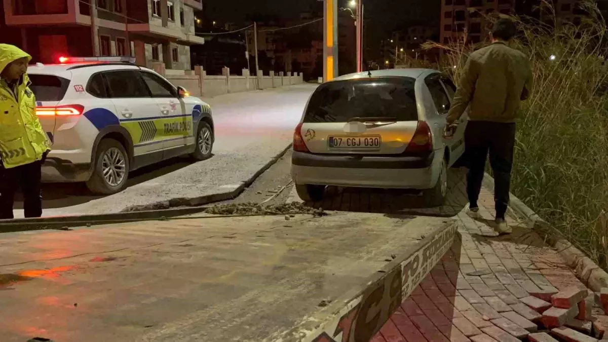 Antalya'da Bıçak Kullanılan Olay ve Alkollü Sürücü Kaza Yaptı.