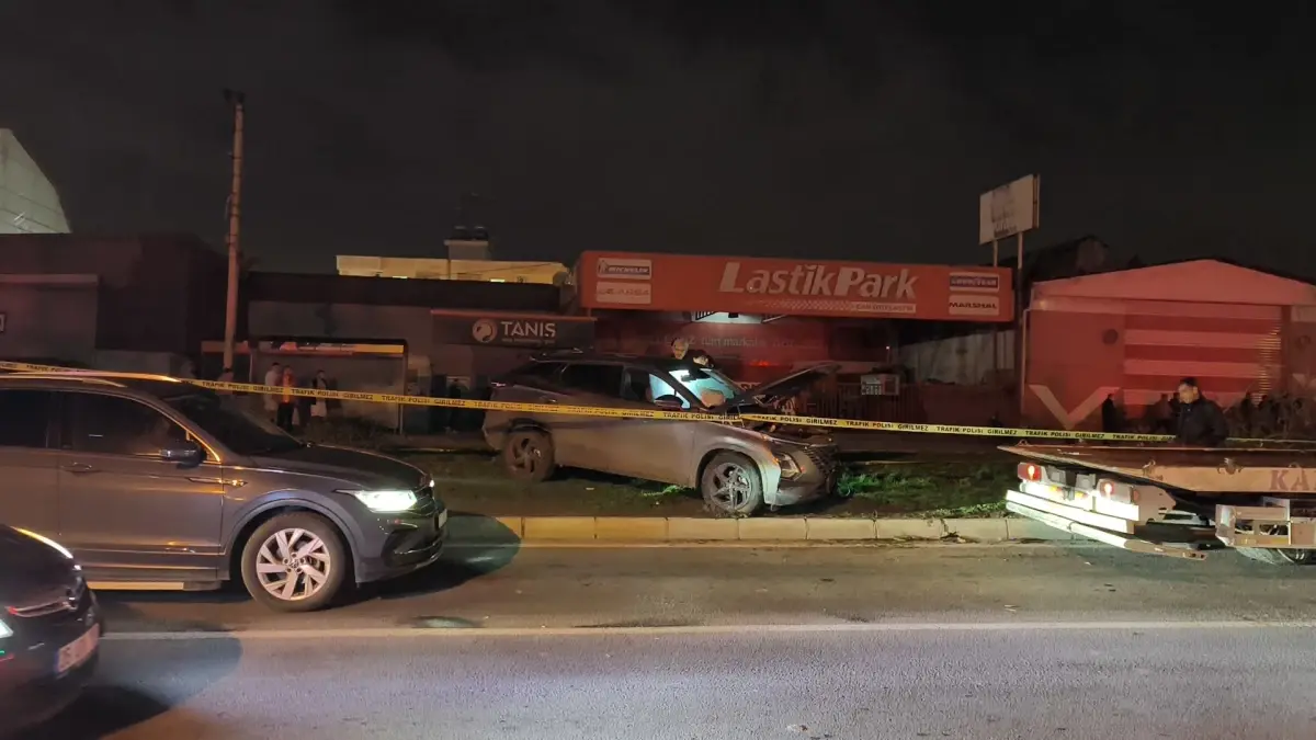 Mersin'de Korkunç Trafik Kazasında 3 Genç Kız Hayatını Kaybetti