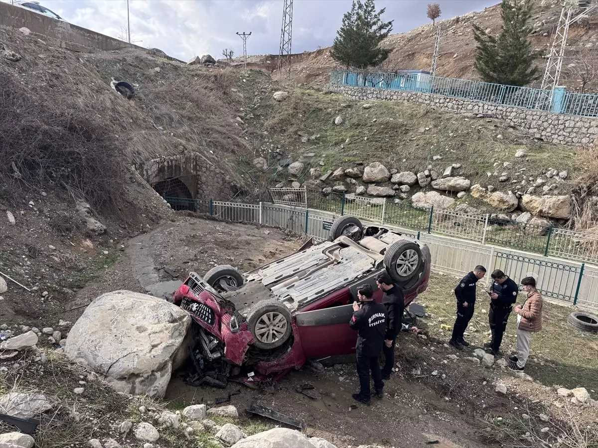 Şırnak'ta Trafik Kazası: Sürücü Ağır Yaralı